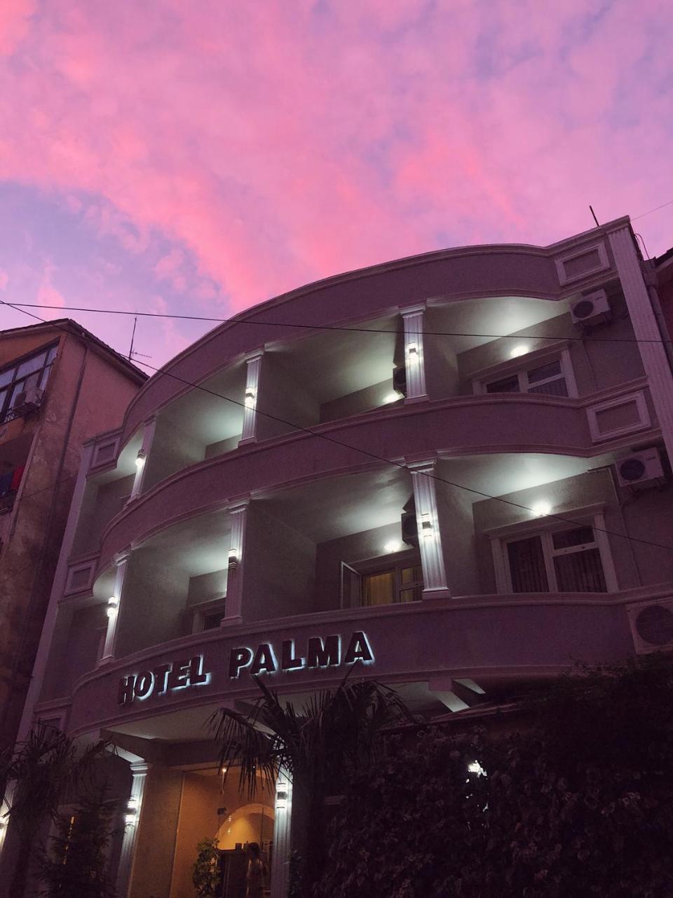 Hotel Palma Tirana Kültér fotó